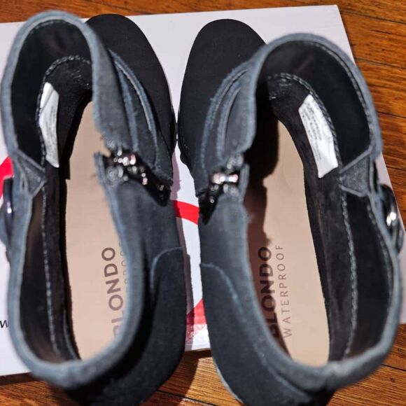 NWB Blondo Sway Waterproof Black Suede Silver Buckle Strap Ankle Boots 6.5 - Picture 6 of 7